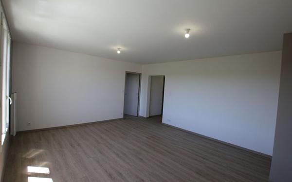 Appartement à louer    4 pièces •  Saint-Flour