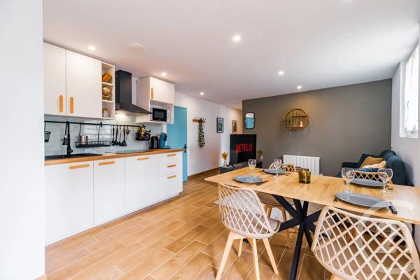 Appartement F4 à vendre  4 pièces - 65,20 m 2   GUINGAMP  - 22