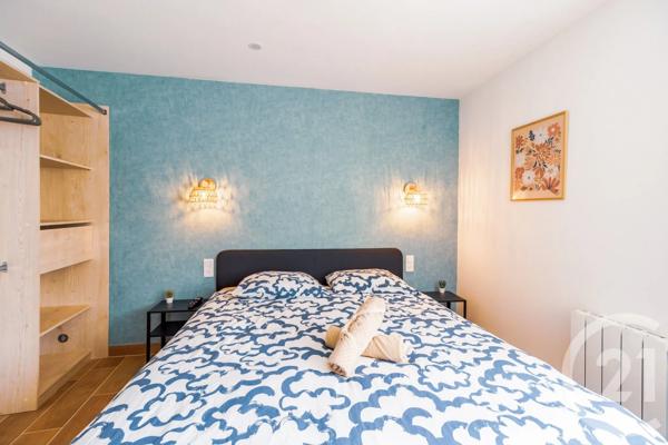Appartement F4 à vendre  4 pièces - 65,20 m 2   GUINGAMP  - 22