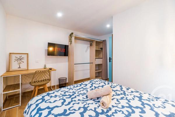 Appartement F4 à vendre  4 pièces - 65,20 m 2   GUINGAMP  - 22