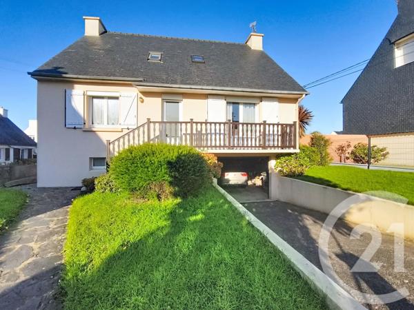 Appartement F4 à vendre  4 pièces - 65,20 m 2   GUINGAMP  - 22