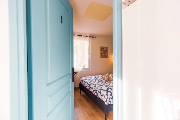 Appartement F4 à vendre  4 pièces - 65,20 m 2   GUINGAMP  - 22