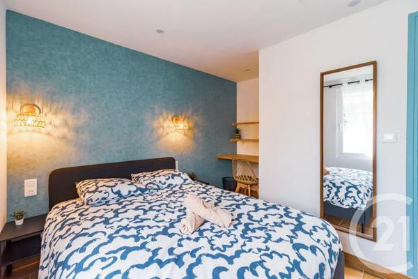 Appartement F4 à vendre  4 pièces - 65,20 m 2   GUINGAMP  - 22