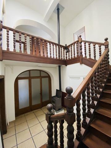 Maison 10 pièces - 258 m²