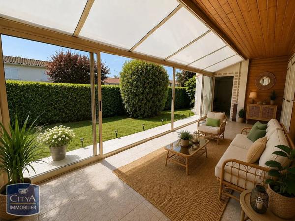 Maison à vendre 4 pièces 97.5m² Saintes (17100)
