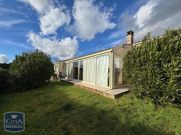 Maison à vendre 4 pièces 97.5m² Saintes (17100)