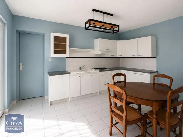 Maison à vendre 4 pièces 97.5m² Saintes (17100)