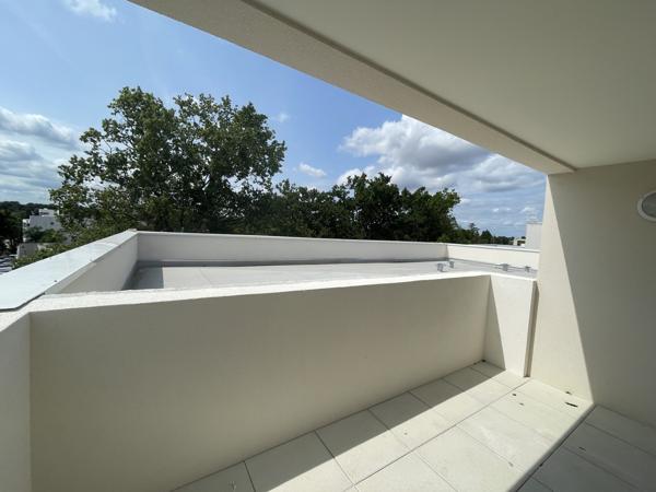 Appartement T4 Dernier étage avec Terrasse sans vis-à-vis