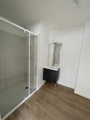 Appartement T4 Dernier étage avec Terrasse sans vis-à-vis