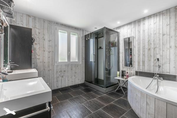 Maison à vendre |  Lanton |  7 pièces | 172 m²