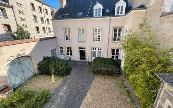 Appartement à louer    2 pièces • 29,75 m2 Orléans