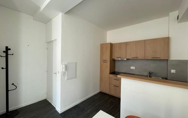 Appartement à louer    2 pièces • 29,75 m2 Orléans