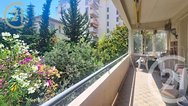 Appartement F3 à vendre  3 pièces - 69,81 m 2   CANNES  - 06