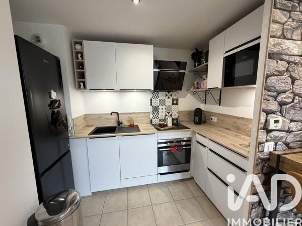 Appartement à vendre 3 pièces 62 m² Saint-Pierre-du-Perray