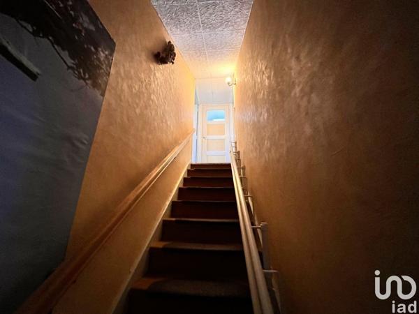 Maison 5 pièces de 128 m² à Bourbon-Lancy (71140)