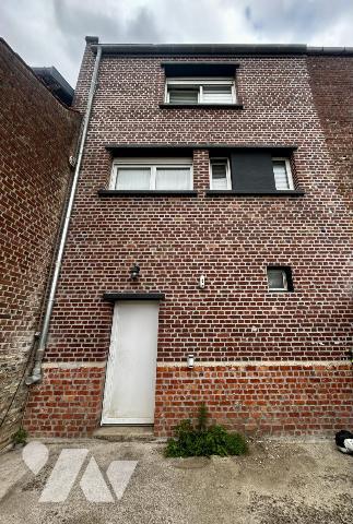 CAMBRAI- Une maison à usage d'habitation de 66 m2 environ