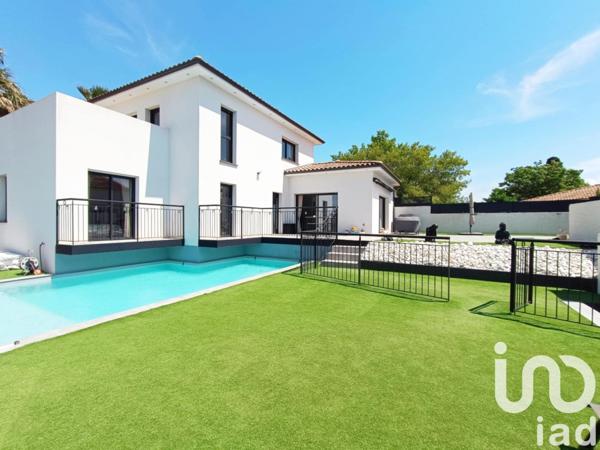 Maison d’architecte 5 pièces de 165 m² à Magalas (34480)