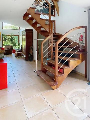 Maison à vendre  5 pièces - 179,21 m 2   SARZEAU  - 56