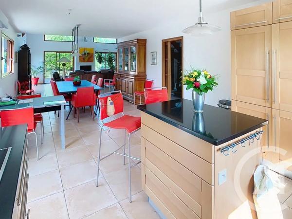 Maison à vendre  5 pièces - 179,21 m 2   SARZEAU  - 56