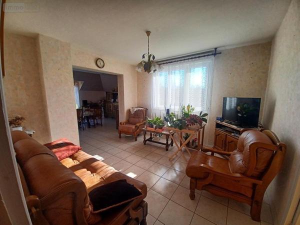 Maison à vendre à Saint-Jacut-du-Mené dans les Côtes-d'Armor (22330), ref : 22012-4430