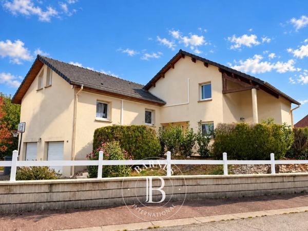 Dogneville, Maison  250 m² à vendre