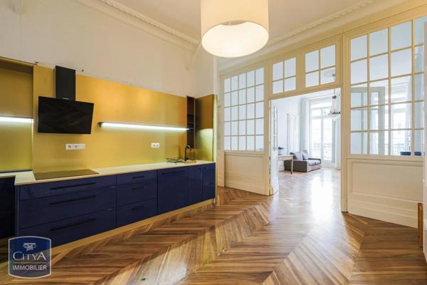 Appartement à vendre 5 pièces 131m² Grenoble (38000)