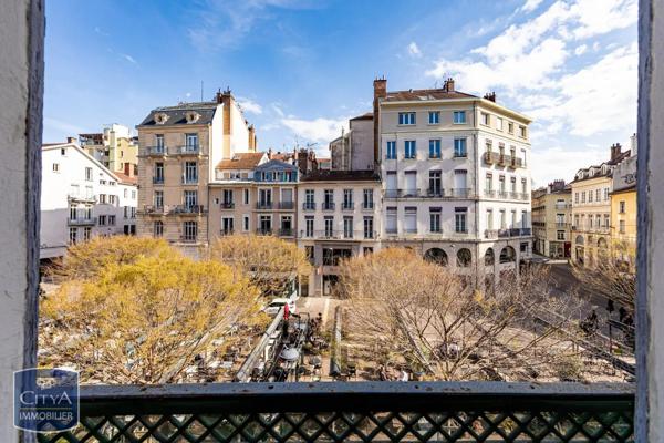 Appartement à vendre 5 pièces 131m² Grenoble (38000)