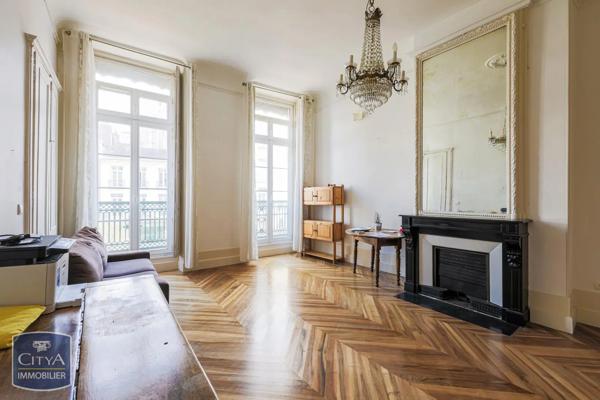 Appartement à vendre 5 pièces 131m² Grenoble (38000)