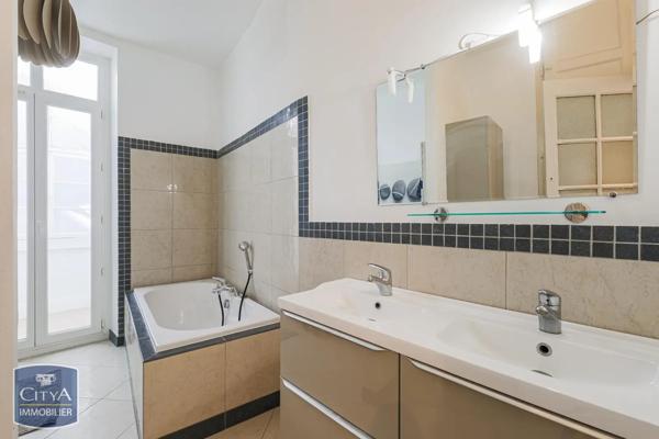 Appartement à vendre 5 pièces 131m² Grenoble (38000)