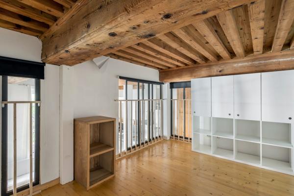 Appartement rénové et meublé dans les pentes