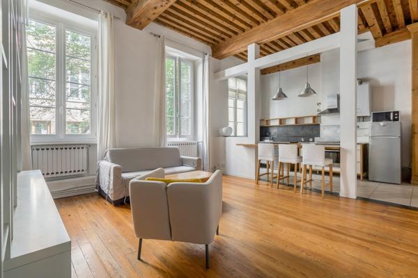 Appartement rénové et meublé dans les pentes