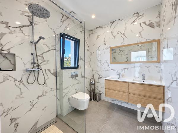 Maison à vendre 6 pièces 257 m² Sainte-Maxime