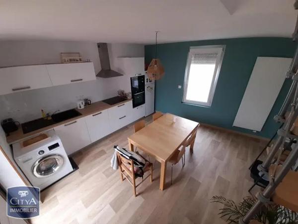 Maison à louer 3 pièces 84.04m² Trémentines (49340)