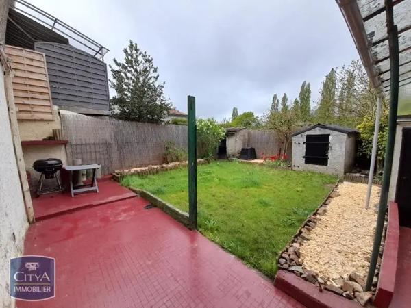 Maison à louer 3 pièces 84.04m² Trémentines (49340)