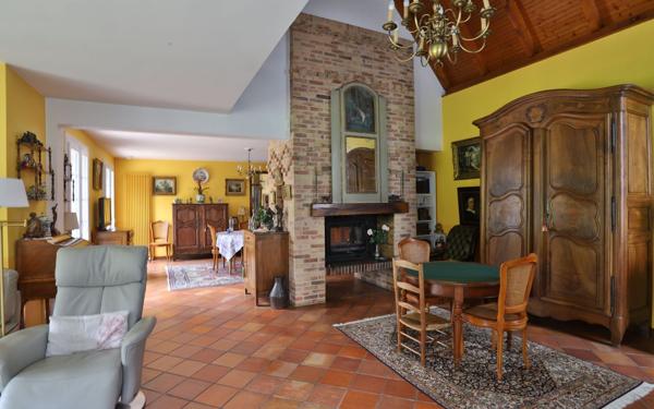 Maison à vendre    7 pièces • 223 m2 Gournay-en-Bray