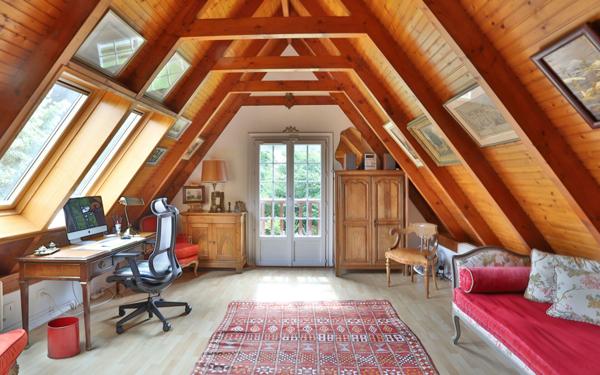 Maison à vendre    7 pièces • 223 m2 Gournay-en-Bray