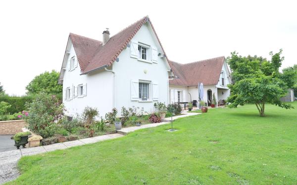 Maison à vendre    7 pièces • 223 m2 Gournay-en-Bray