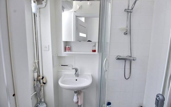 Appartement à vendre    1 pièce • 9,50 m2 Paris 14