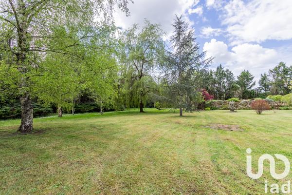 Terrain à vendre 90 000 m² Saint-Savin