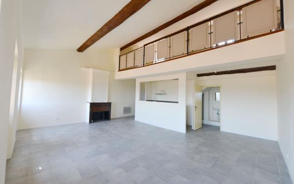 Appartement à vendre    2 pièces • 61,72 m2 Grasse