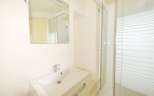 Appartement à vendre    2 pièces • 61,72 m2 Grasse