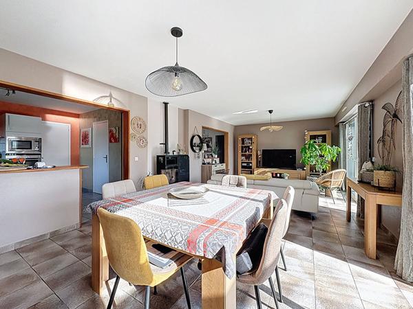 Maison lumineuse de 115m² sur un terrain au calme et vue dégagée - Inzinzac-Lochrist