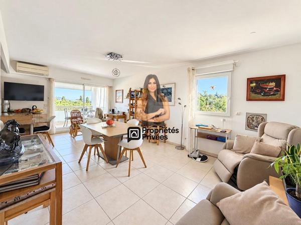 Appartement Cannes Croix des gardes 4 pièces 90 m2 2 terrasses, garage