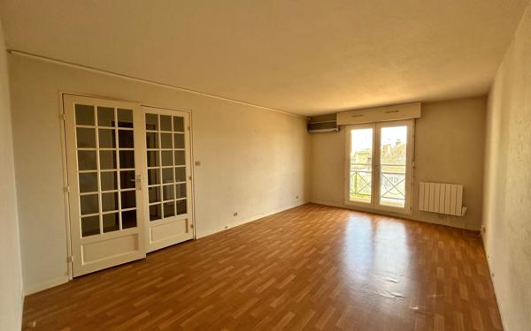 Appartement à vendre    3 pièces •  Bordeaux