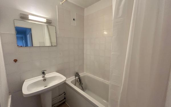 Appartement à vendre    3 pièces •  Bordeaux