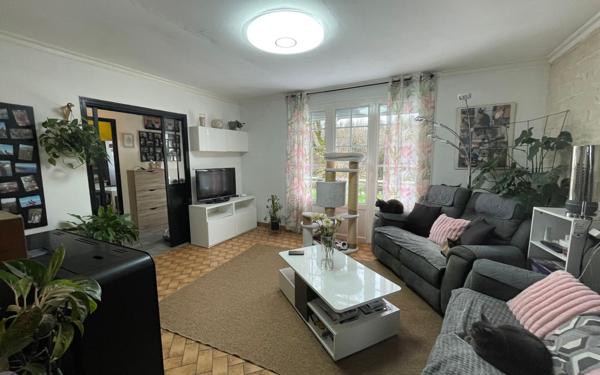 Maison à vendre    7 pièces •  Les Moitiers-en-Bauptois