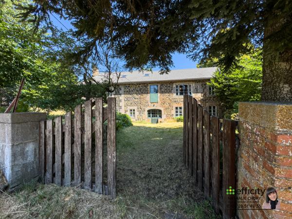 Maison
         12 pièces
        - 256 m² Exclusivité 290 000 € *