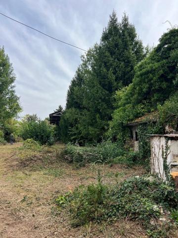 Maison de village en partie rénovée......