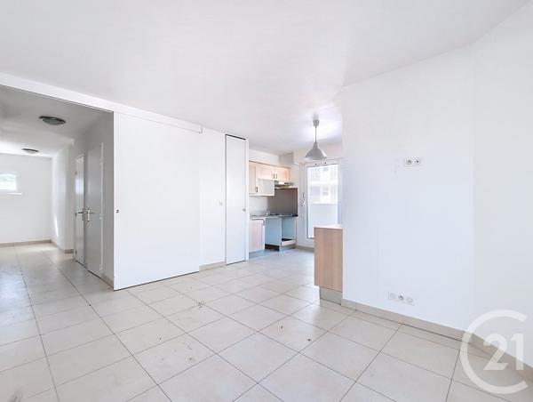 Appartement F3 à vendre  3 pièces - 56,24 m 2   ARCACHON  - 33
