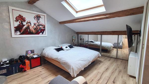 Roquevaire (13360) Appartement duplex Type 6 + cave privative